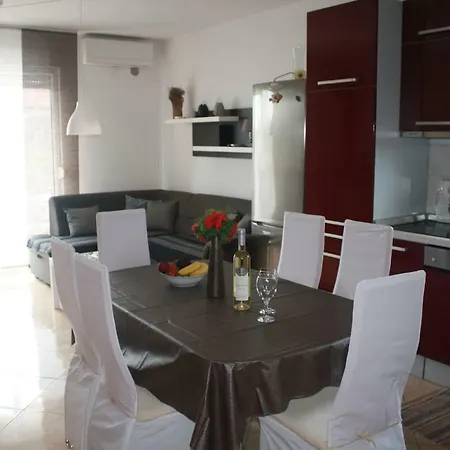 Antonia Apartment *