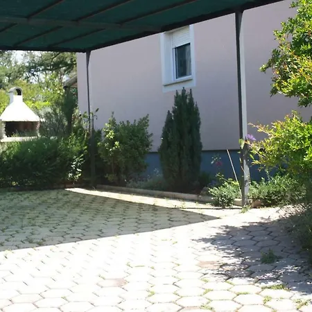 Antonia Apartment *